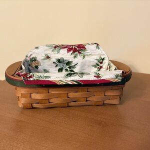2006 Longaberger Holiday Helper Basket With Fabric Liner